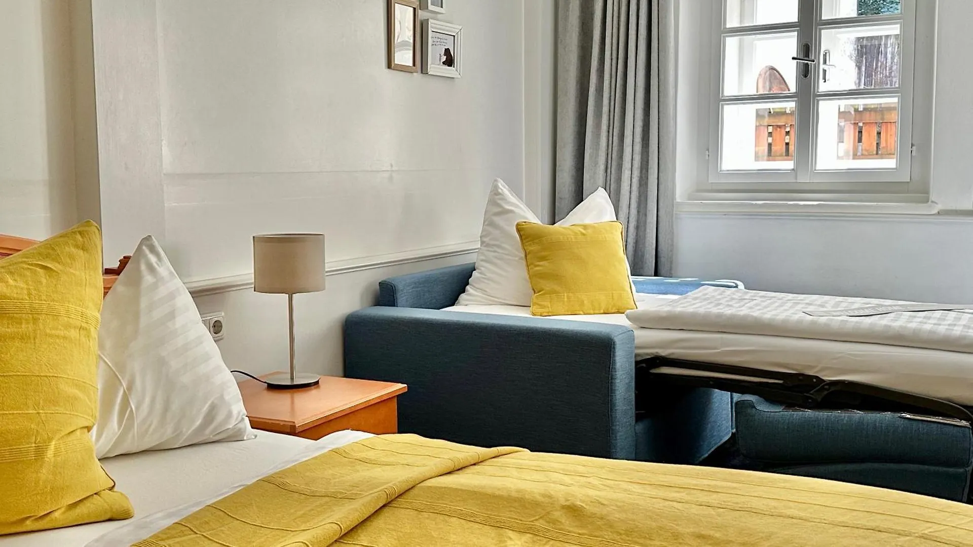 Hotel Krone 1512 Solnohrad 3*,