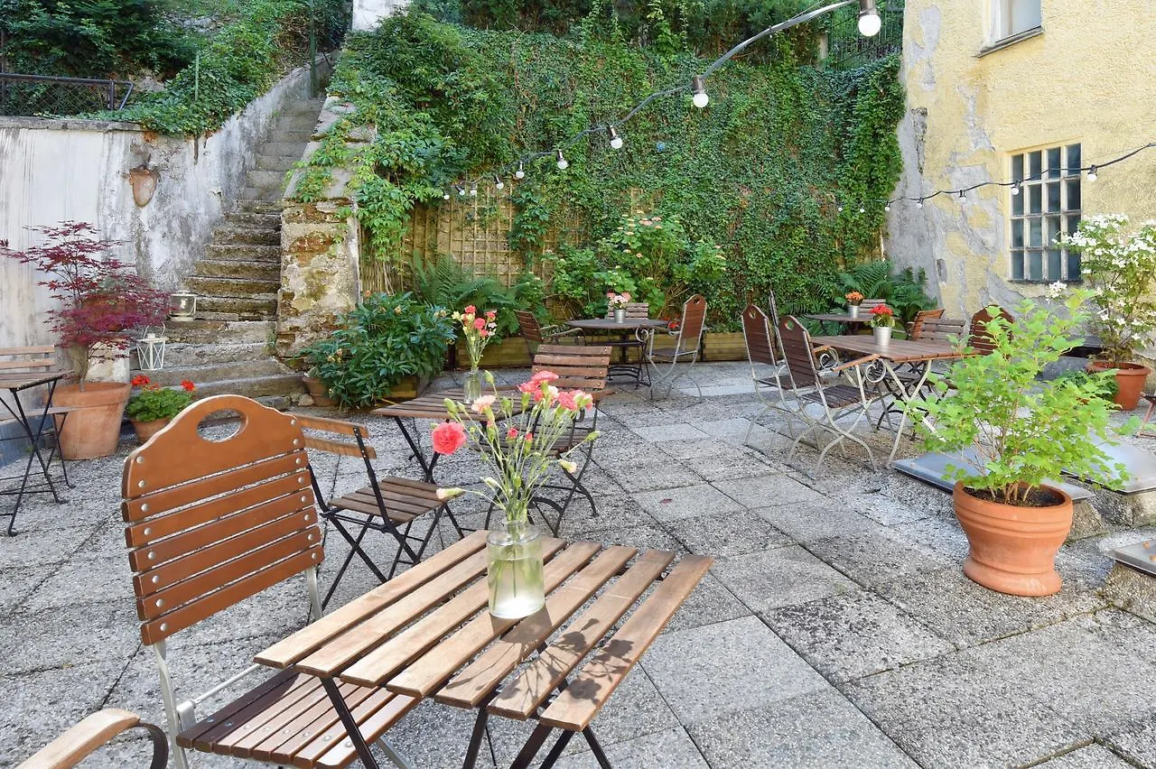 Hotel Krone 1512 Solnohrad 3*,  Rakousko